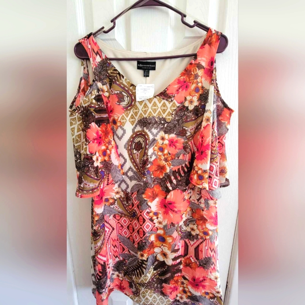 🆕️NWT Connected Apparel Dress